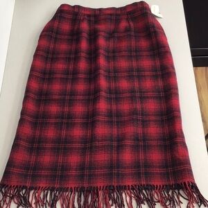 WOOLRICH RED/ BLACK BUFFALO PLAID FRINGE SKIRT 14 NEW WITH TAGS